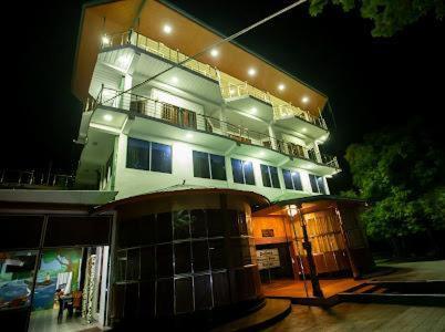 Delma Mount View Hotel キャンディー エクステリア 写真